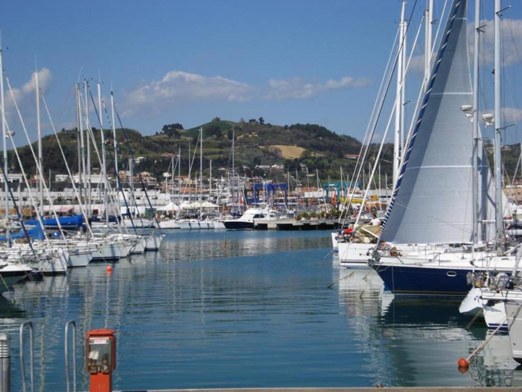 Casa Gabry Design A Due Passi Dal Centro E Dal Mare Apartman San Benedetto del Tronto Kültér fotó